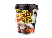 Obrázek k výrobku 6902 - PORORO Instant Cup Topokki Korejský rýžový dort Black Bean Jjajang Flavor 110g